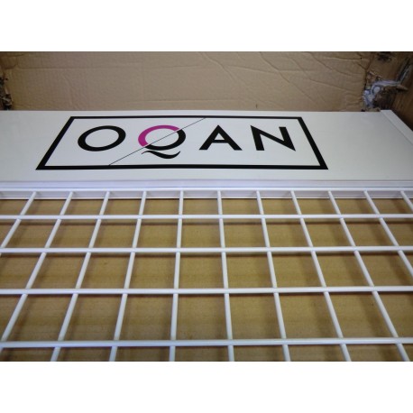 B-STOCK EXPOSITOR ACCESORIOS Y CABLES